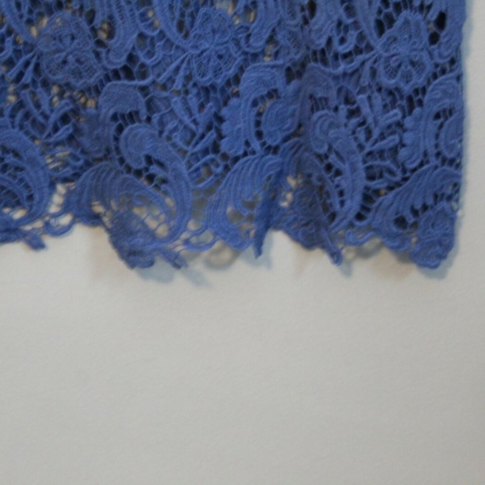 Torrid Crochet Lace Sheer Scalloped Crop Top Blue Plus Size 1X H10777 - Picture 6 of 7